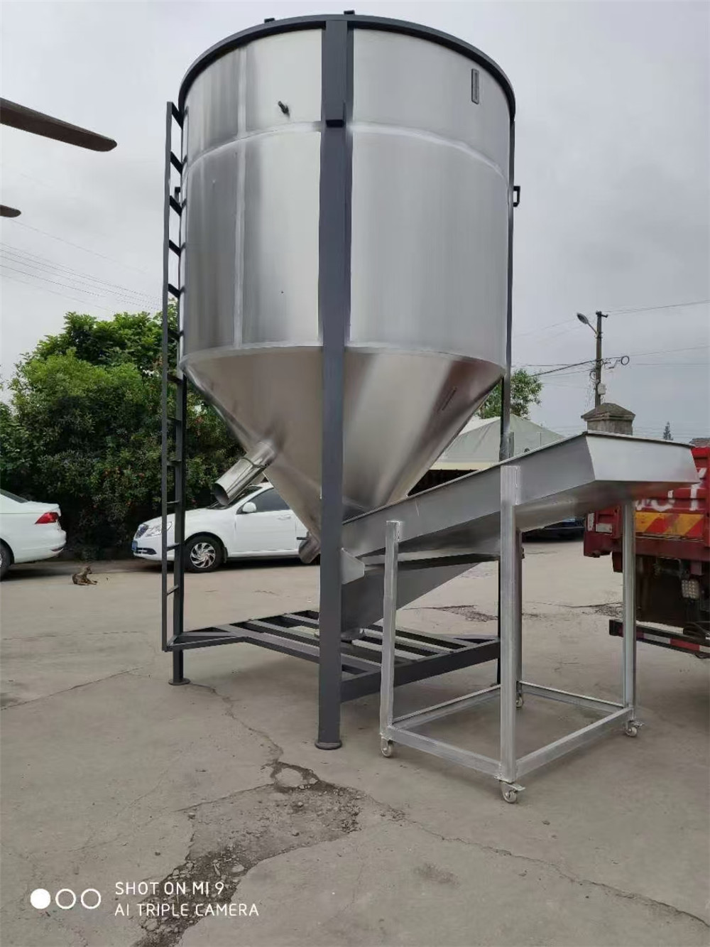 菏泽市塑料造粒抖条机不锈钢立式搅拌机 - 方案